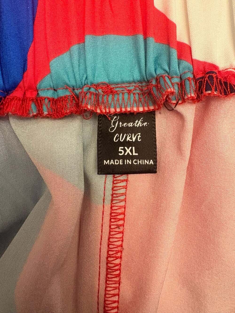 Peppermayo Sweet Relief Oversized Linen Short set in Floral Fantasy Red, 5X - Picture 4 of 4